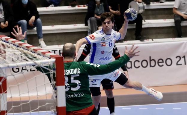 El joven Carlos Álvarez, en la agenda del Abanca Ademar