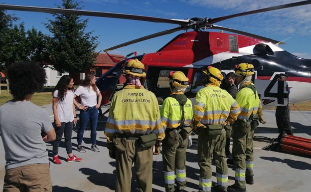 La base de Sahechores de Rueda se estrena como aeródromo para aviones de extinción de incendios forestales