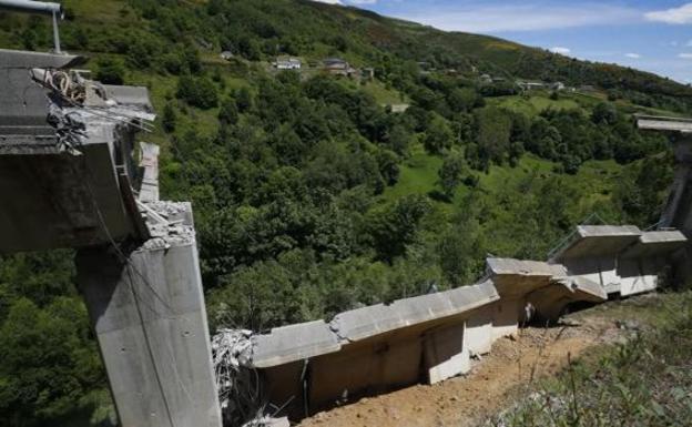 Ponferrada pide al Ministerio de Transportes «no escatimar en medios» para reparar el derrumbe del viaducto de la A-6