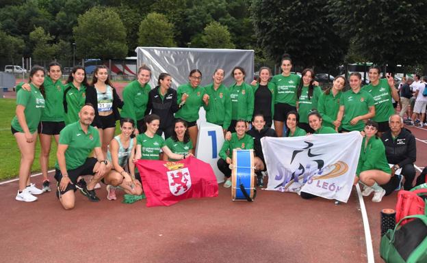 El ULE Sprint logra la permanencia por la puerta grande