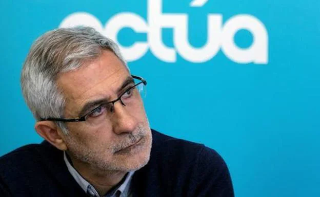Gaspar Llamazares presenta el martes en León su libro 'Del sueño democrático a la pesadilla populista'