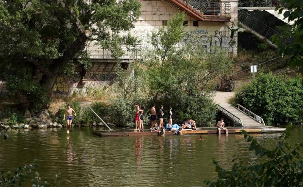 Las temperaturas comenzarán a bajar el sábado y el domingo habrá máximas en torno a 20 grados
