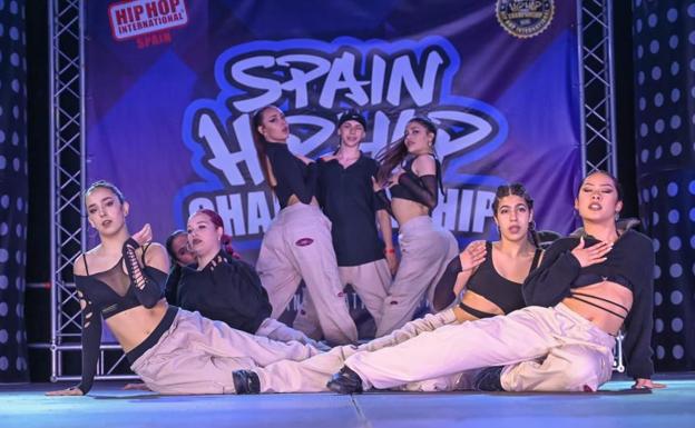 Cras Dance ofrece este verano sus talleres formativos en danza urbana en San Andrés del Rabanedo