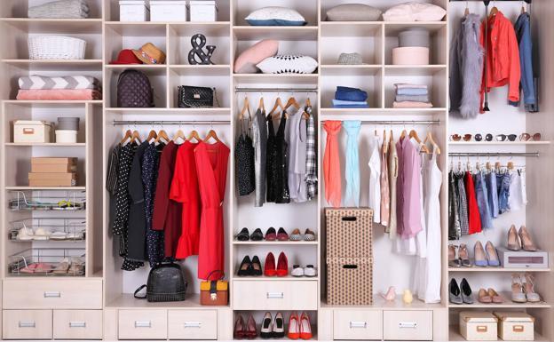 Las cinco prendas que no pueden faltar en tu armario este verano