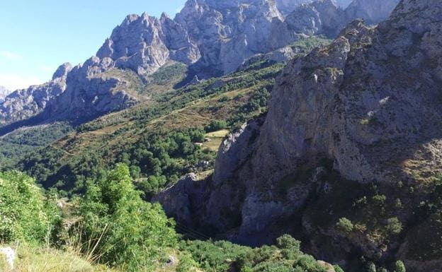 IU de tres comunidades abogan por convertir a Picos de Europa en un «faro» de «cómo compatibilizar la vida y el medio ambiente»