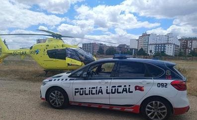 Un joven inconsciente y trasladado en helicóptero al Hospital de León tras un atropello en el Polígono X