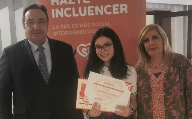 Sofía García gana la II edición del concurso de microrrelatos 'Hazte Incluencer'