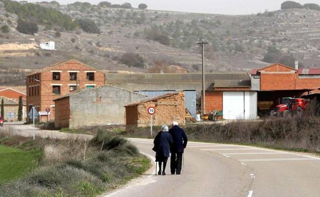 La llegada de 670 personas a León no compensa la pérdida de 2.869 habitantes en el año 2021