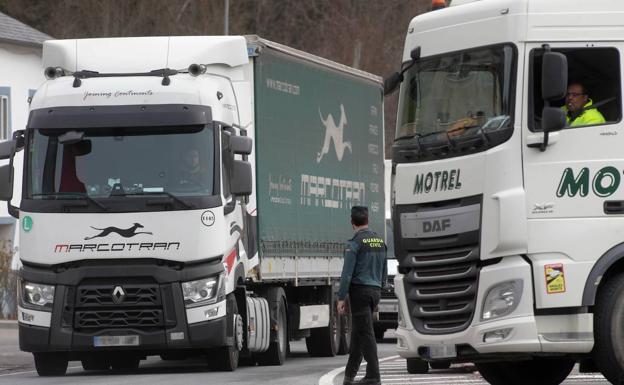 La cadena alimentaria advierte que «no podrá soportar» otro paro del transporte