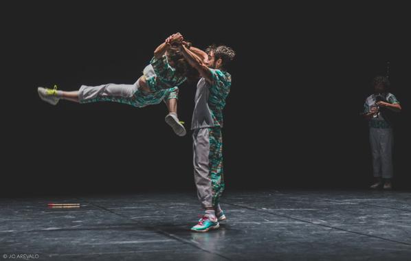 La compañía Esa Gente Danza cierra la programación del Bergidum con el espectáculo 'Per se' en la calle