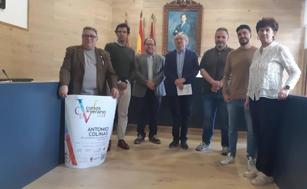 La Bañeza presenta su curso de verano con la figura de Antonio Colinas como protagonista