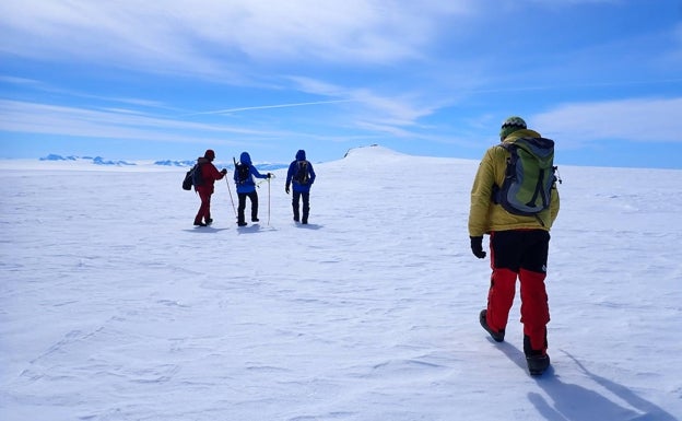 El deshielo del Ártico deja al descubierto una montaña que no existía en los mapas