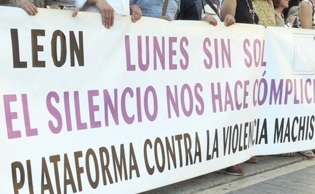 Los Lunes sin Sol se concentran este lunes en León para condenar la violencia machista