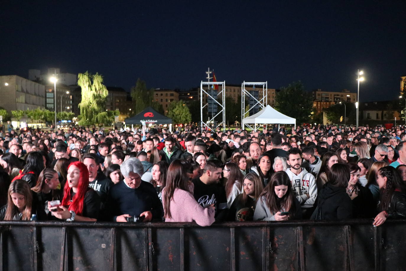 Rulo deslumbra a León con sus 25 años de historia