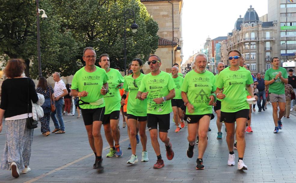 León corre a Santiago contra el cáncer