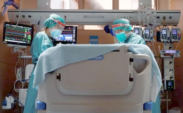 Los contagios se multiplican en León con 679 casos en cuatro días y un fallecido