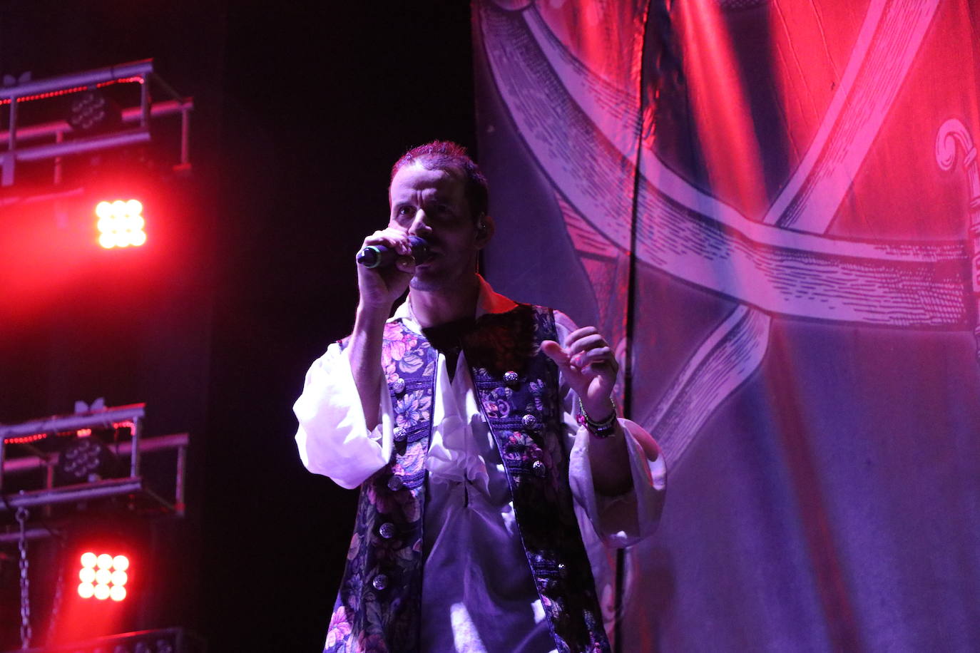 La Orquesta Cañón aterriza en León