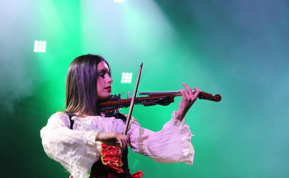 El 'Cañón' musical se adueña de la noche leonesa