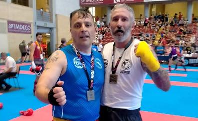 Pedro Flórez se proclama campeón de España de kick boxing veteranos