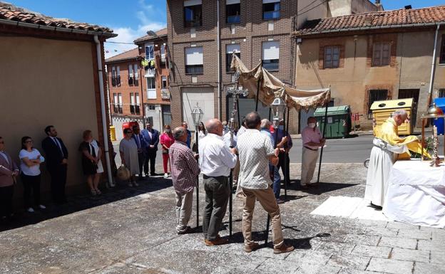 Ferral del Bernesga se rinde a Santo Tomás