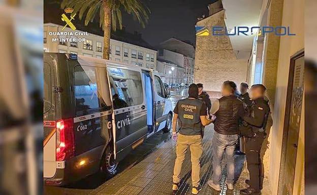 Cae el grupo criminal más activo en el robo de cajeros, autor del asalto en Toral de los Vados