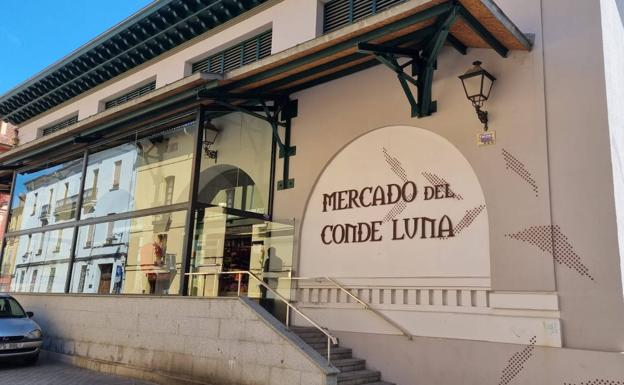 Ciudadanos denuncia la «pésima gestión» del alcalde con la remodelación del Mercado del Conde Luna