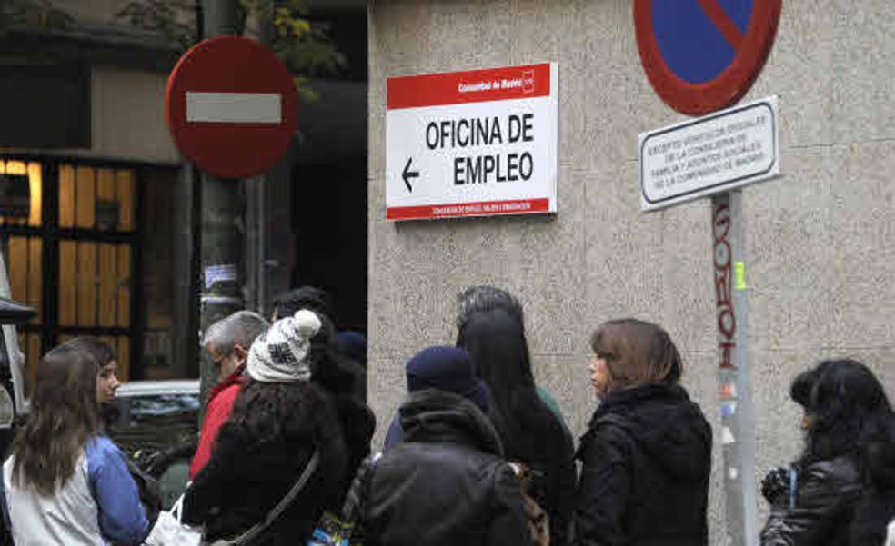 Los trabajadores de las agencias de viajes en ERTE llevan desde abril sin cobrar la prestación