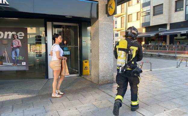 Saltan las alarmas de incendio del Edificio Europa tras detectarse un intenso humo en los pasillos