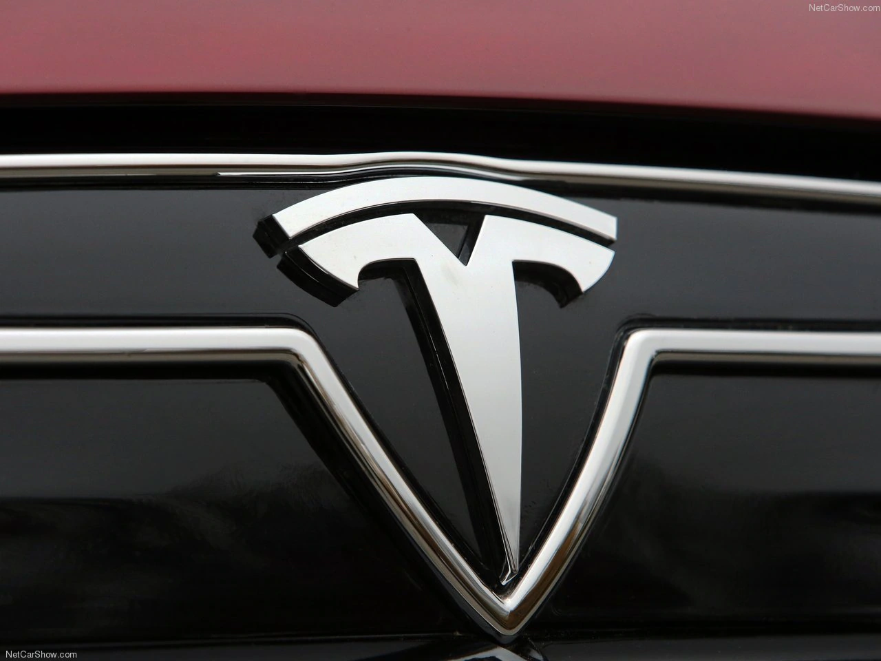 ¿Te quieres comprar un Tesla? Estos son los precios de sus modelos