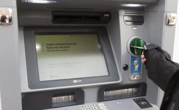 La exclusión bancaria se ceba con León: 61.000 habitantes no disponen de banco en su municipio