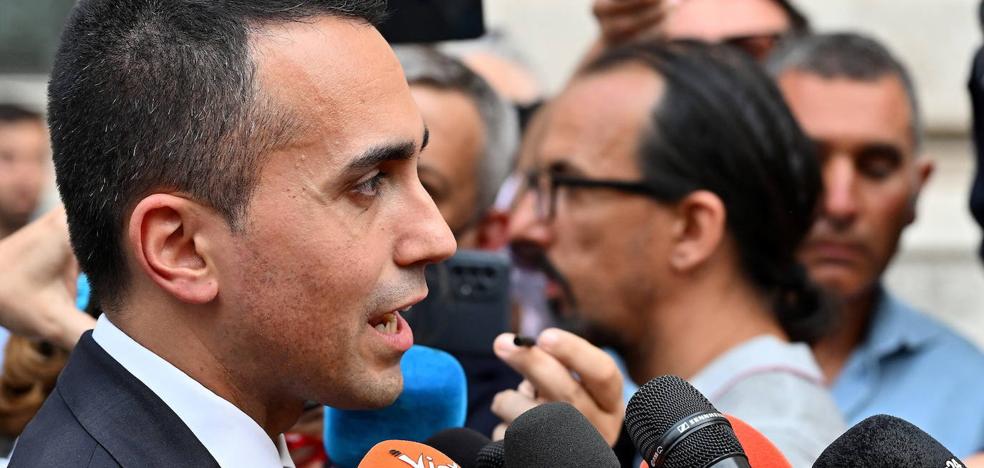 “A Mosca stanno arrostendo la nostra crisi”, ha detto Di Maio