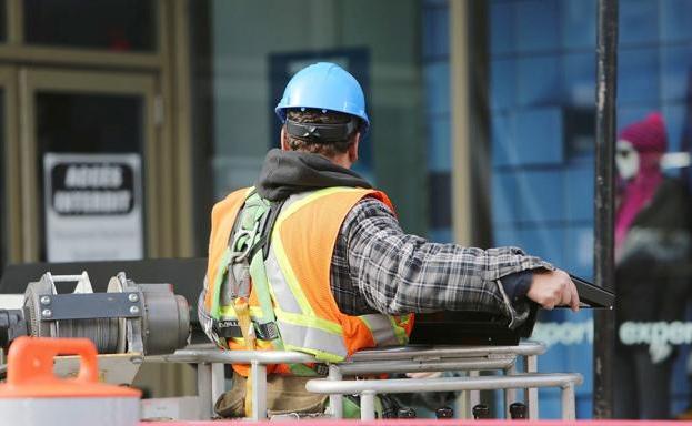 Reforma laboral: Más de 72.000 nuevos indefinidos en un año pero casi la mitad a tiempo parcial