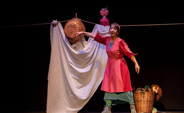 Sembrando cultura aterriza con cuentos y cine en Villademor de la Vega y Villacé