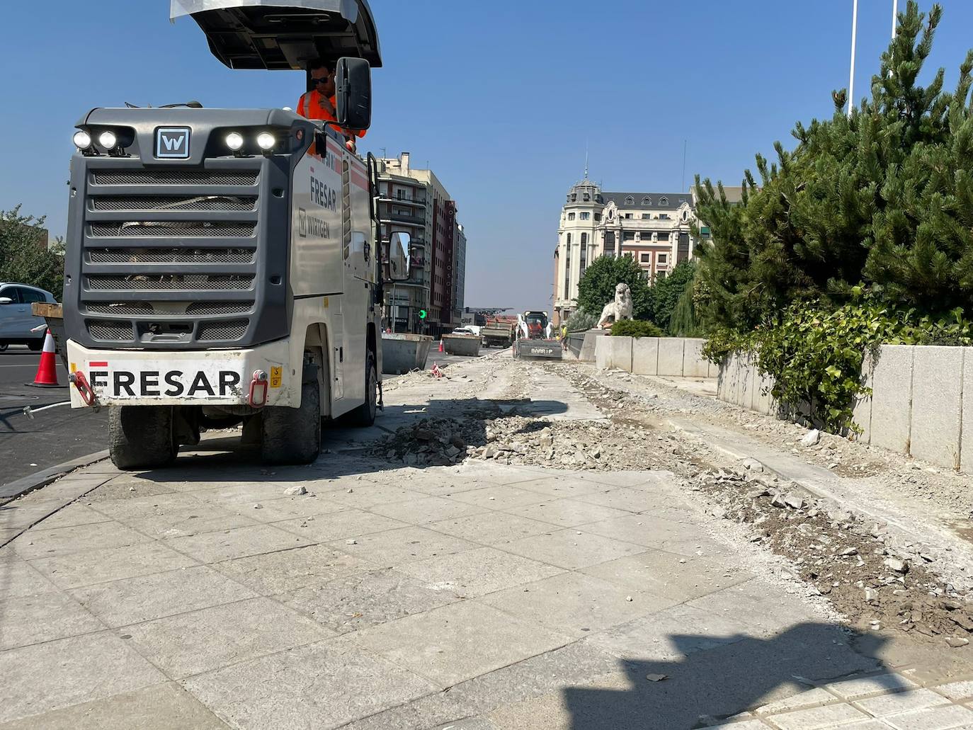 Fotos: El Puente de los leones en obras 