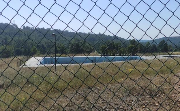 Vecinos de Garrafe denuncian «el abandono» de las instalaciones deportivas de 'Estrella de Izar'