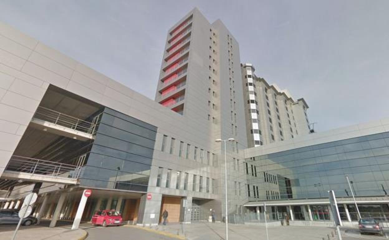 Los hospitales de León recibirán 12 nuevos aparatos médicos de tecnología puntera