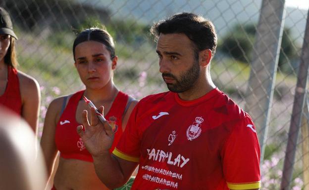 Intensa actividad para el balonmano playa en Castilla y León