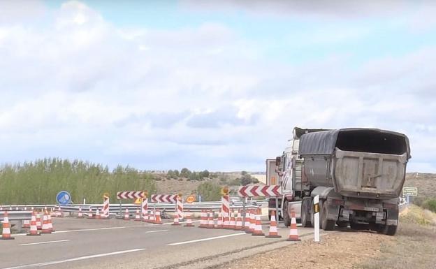 Mitma formaliza por 9,27 millones las obras del firme de dos tramos de la A-6 y la N-VI en León y Zamora