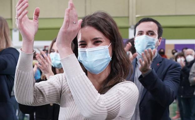 Montero acusa a Castilla y León de atacar «los derechos humanos» de las víctimas de malos tratos por retirar ayudas para su contratación