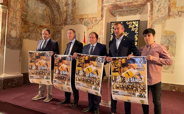 La Bañeza presenta el 70 aniversario del Gran Premio de Velocidad en Valladolid y reivindica un mayor reconocimiento