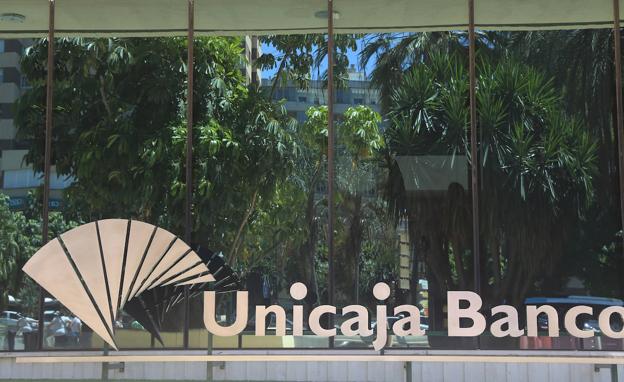 Unicaja Banco ganó 165 millones en el primer semestre del ejercicio, un 62% más que un año antes