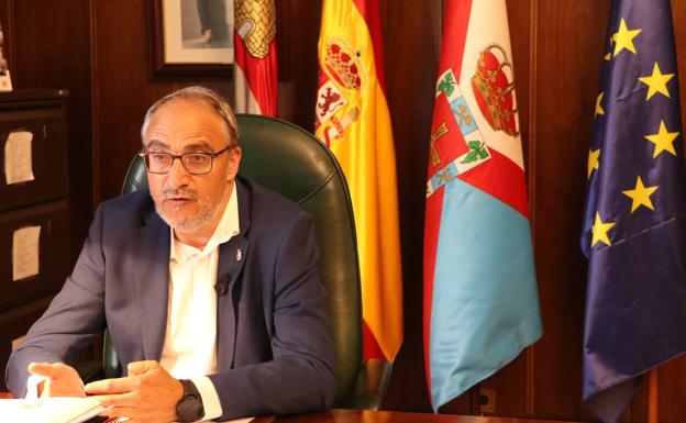 «Que se hable tanto del Reino de León debería ser una alarma para la Junta; el descontento crece»