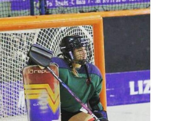 El Bembibre Hockey Club pone cerrojo a su portería con Cata Mir