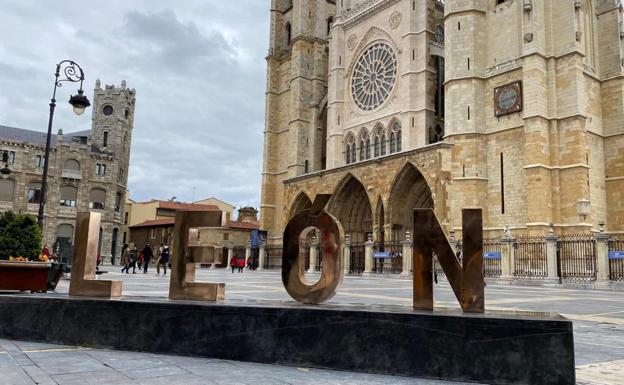 La Catedral de León pierde un 10 por ciento de visitantes con respecto a años prepandemia