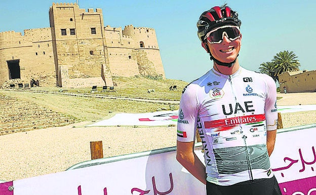 El esloveno Tadej Pogacar es con 23 años y dos Tours de Francia en su haber una de las estrellas del pelotón. Emiratos Árabes le paga 6 millones al año, lo que le convierte en el ciclista más caro de la historia.