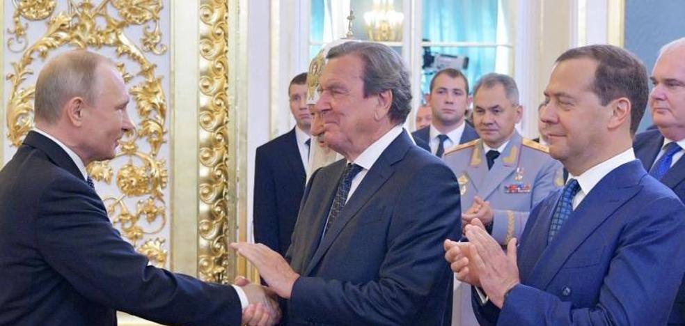 Schröder, unantastbar für die deutsche Sozialdemokratie Schröder, unantastbar für die deutsche Sozialdemokratie