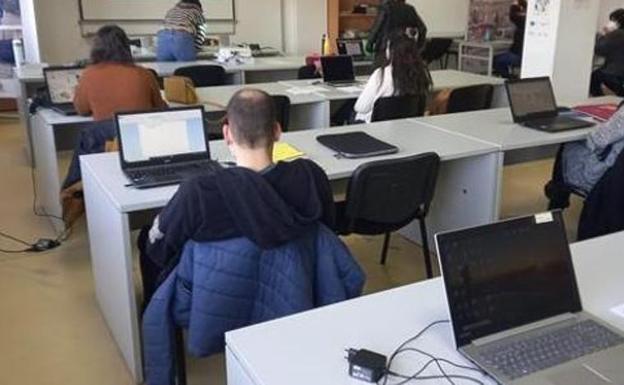 La Consejería de Industria, Comercio y Empleo publica las bases del programa de orientación, formación e inserción para más de 3.000 desempleados