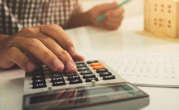 Pérdida galopante de poder adquisitivo: La subida salarial pactada se sitúa en el 4,7% en León hasta julio cuando la inflación está en el 11%