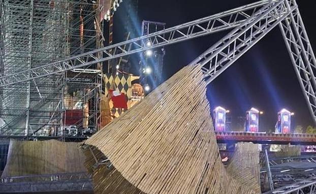 Un muerto y 40 heridos en un festival en Valencia al caer parte del escenario por el viento