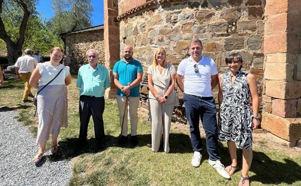 Santa María del Vizbayo rinde homenaje al Cristo del Otero